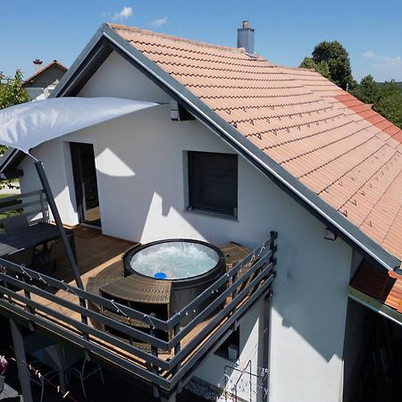 רקוביצה Lux Loft Spa מראה חיצוני תמונה